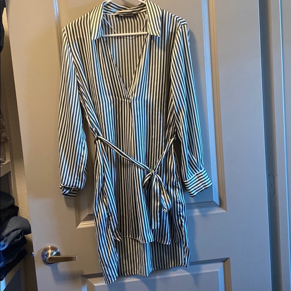 Zara green vertical stripped dress - M